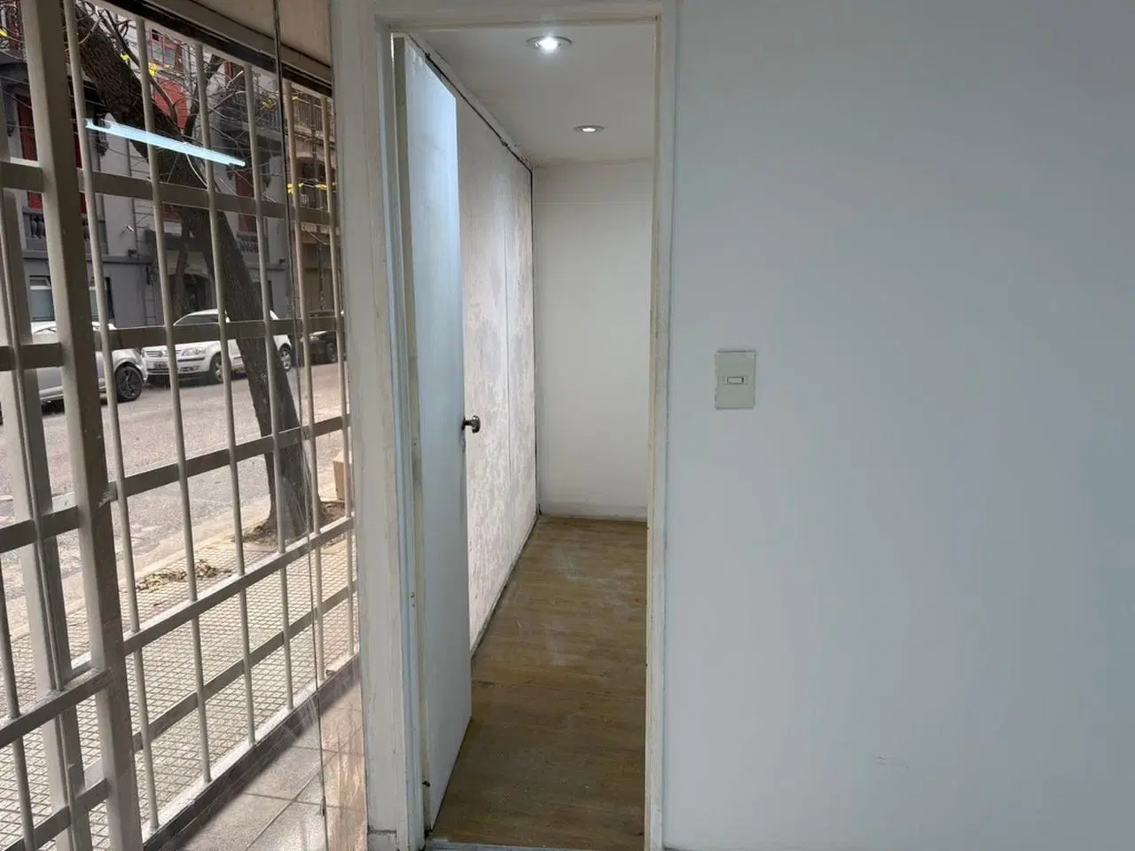 ALQUILER EDIFICIO COMERCIAL APTO LOCAL Y OFICINAS  - CONGRESO 4