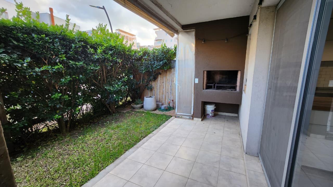Foto de ALQUILER departamento 3 ambientes - con jardin, parrilla y cochera, imagen 1
