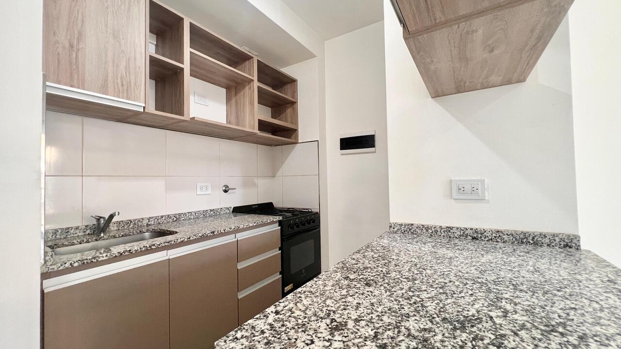 Foto de ALQUILER DEPARTAMENTO 2 AMBIENTES SAENZ PEÑA, imagen 3