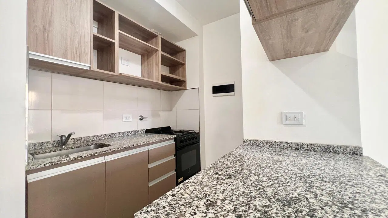 ALQUILER DEPARTAMENTO 2 AMBIENTES SAENZ PEÑA 3
