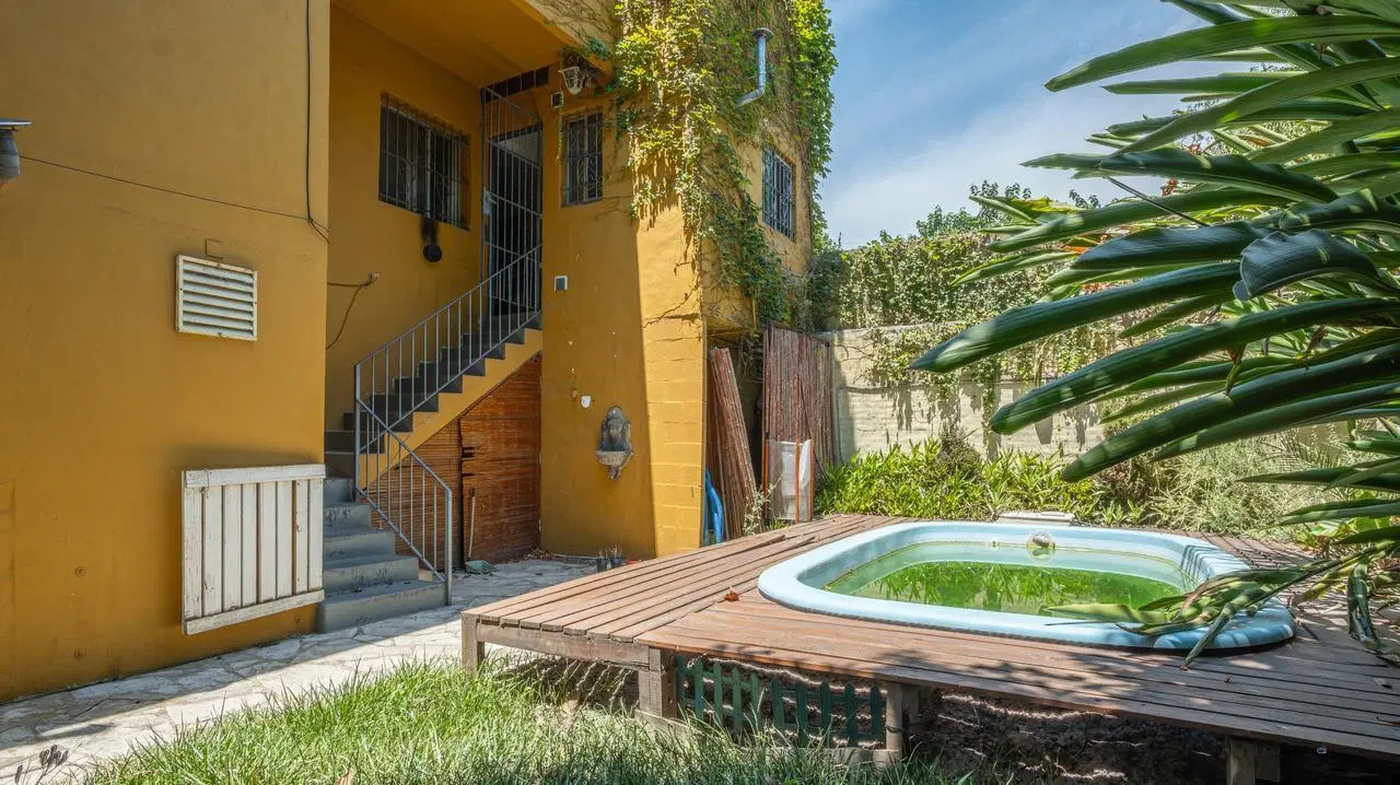 Casa en Avenida Santiago de Liniers 400 4