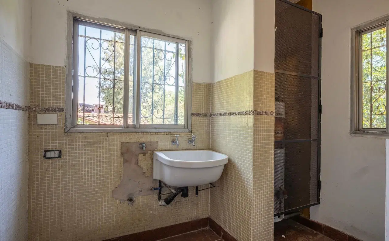 Casa en Avenida Santiago de Liniers 400 3
