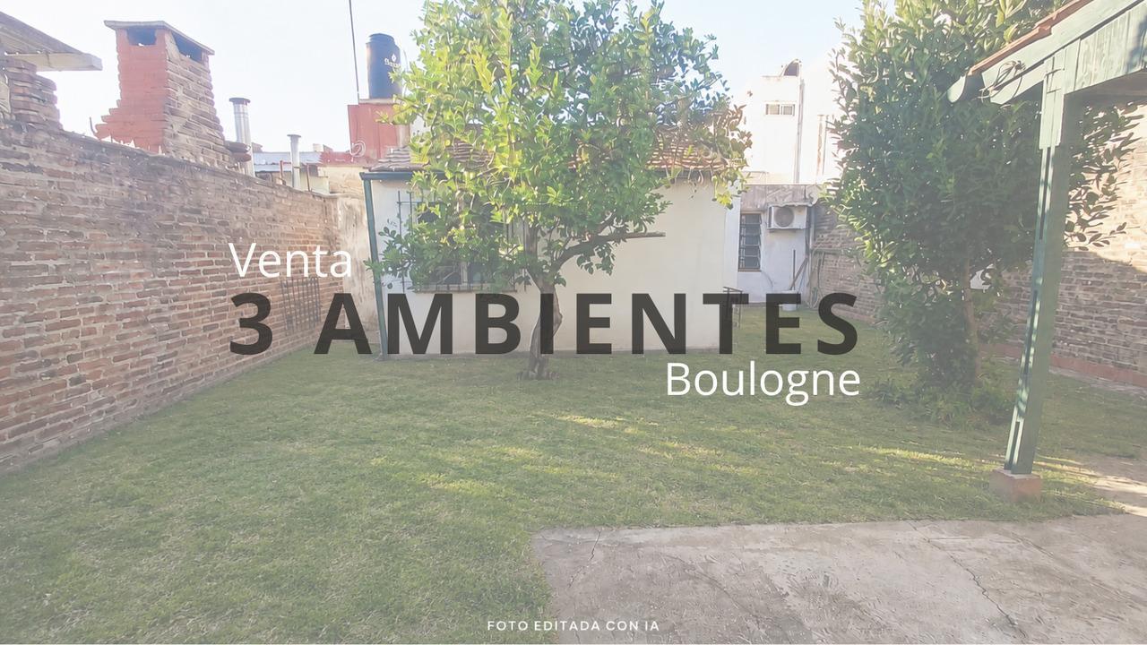Foto de VENTA CASA 3 AMBIENTES LOTE PROPIO CON JARDIN Y COCHERA BOULOGNE, imagen 3