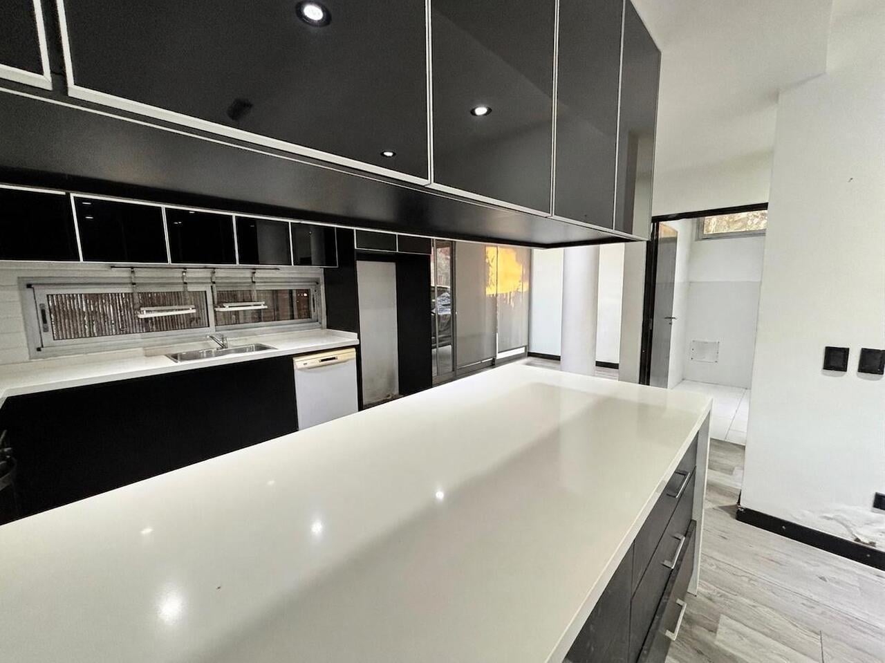 Foto de VENTA casa 4 ambientes - Barrrio la Comarca - con pileta, imagen 1