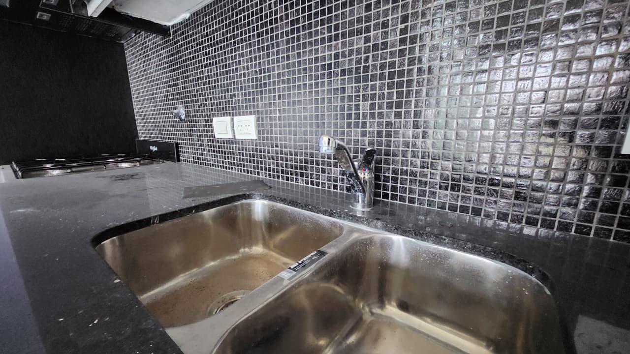 Foto de DEPARTAMENTO LOFT VENTA VICENTE LOPEZ Terraza propia con parrilla, imagen 1