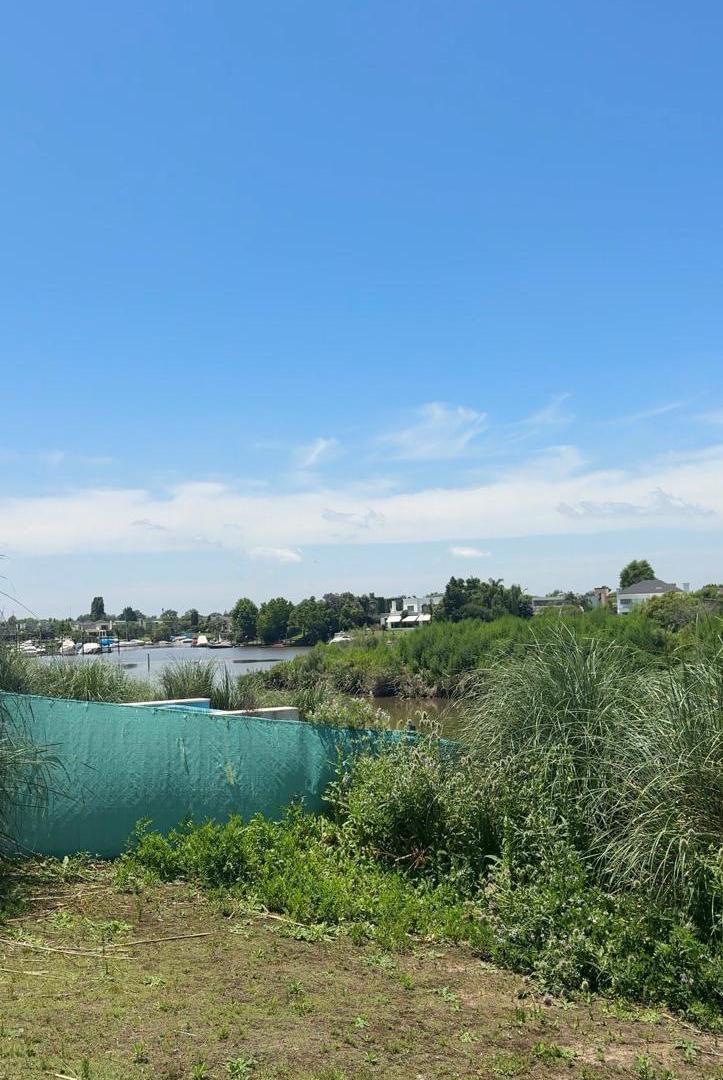 Foto de LOTE BARRIO EL CANAL CON AMARRA, imagen 4