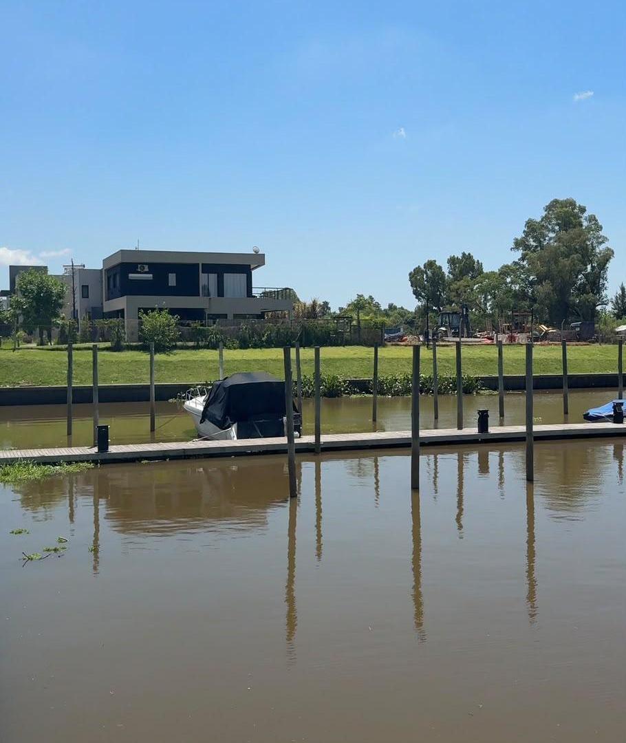 Foto de LOTE EN VENTA VILA MARINA II FRENTE AL RIO CON AMARRA, imagen 5