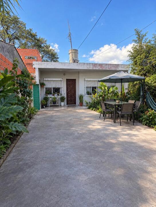 Foto de CASA QUINTA EN TALAR CON PILETA Y PARRILLA, imagen 1