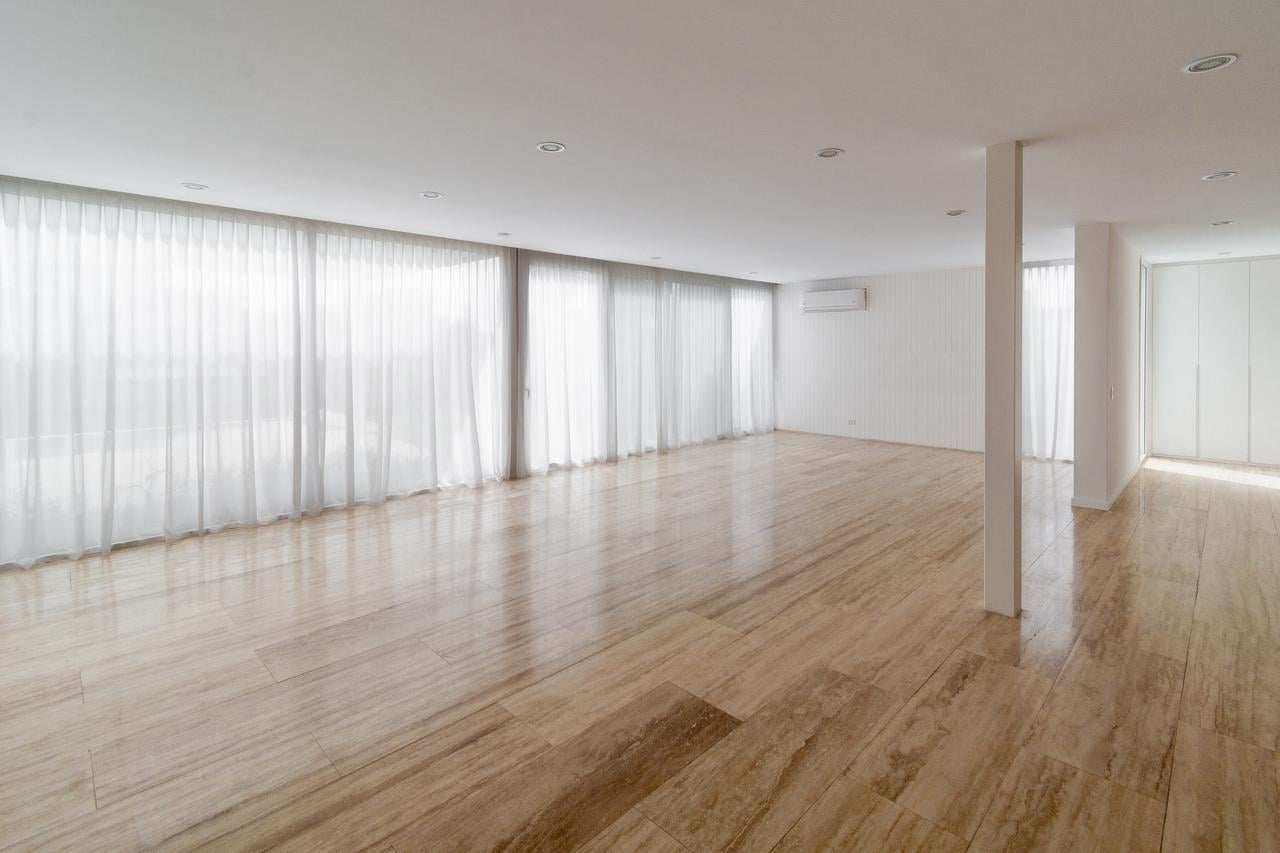Foto de VENTA Casa - El Golf - Nordelta - al Lago, imagen 4