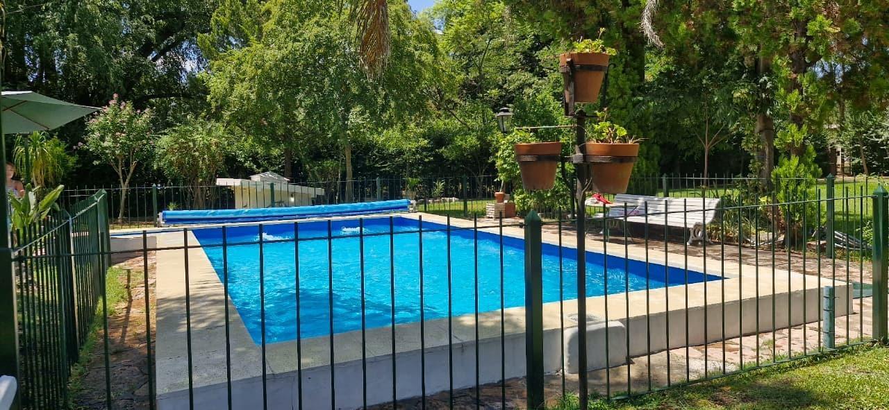 Foto de VENTA CASA QUINTA - LA REJA - con pileta y quincho, imagen 1