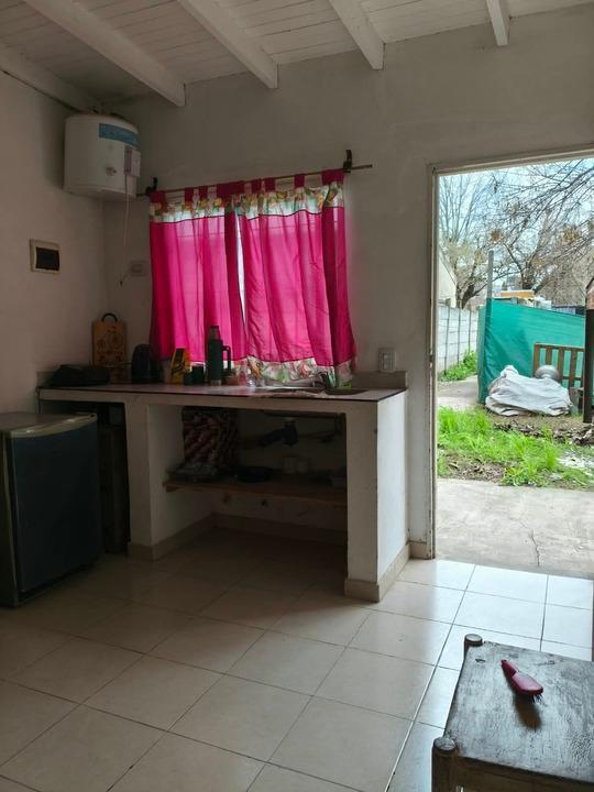 Foto de VENTA deposito + 3 Deptos (2 Amb) - Jose C. Paz -, imagen 5