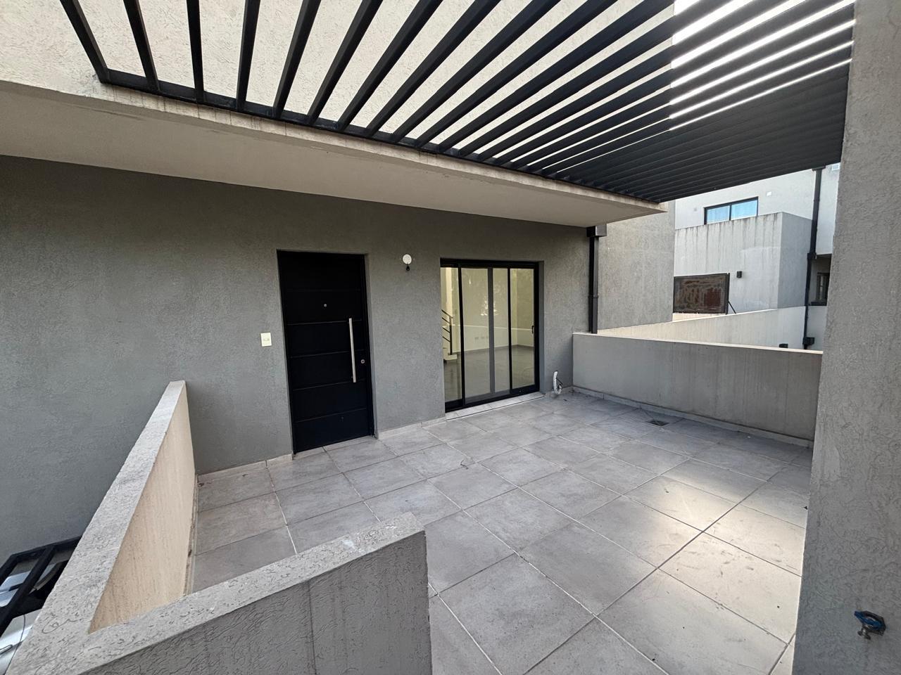 Foto de Alquiler 3 ambientes con terrazas- Duplex Altos del Encuentro, imagen 1