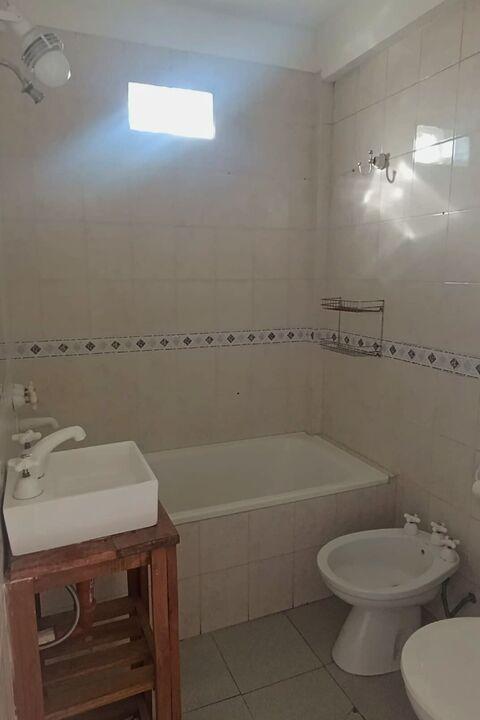 Foto de VENTA DEPARTAMENTO 2 1/2 AMB BECCAR APTO CREDITO C/ RENTA, imagen 2
