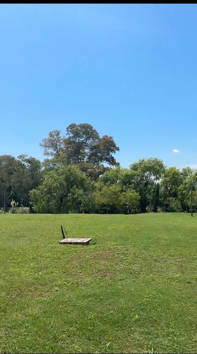 Foto de LOTE CON CASA DE 5 AMBIENTES A CONSTRUIR CON AMARRA PROPIA | BARRIO, imagen 3