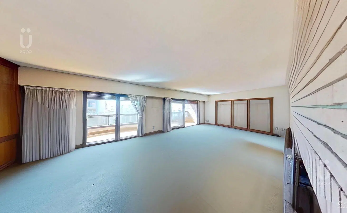 DEPARTAMENTO EN VENTA DE 5 AMBIENTES DUPLEX CON 2 COCHERAS EN FLORES. APTO CRÉDITO. 5