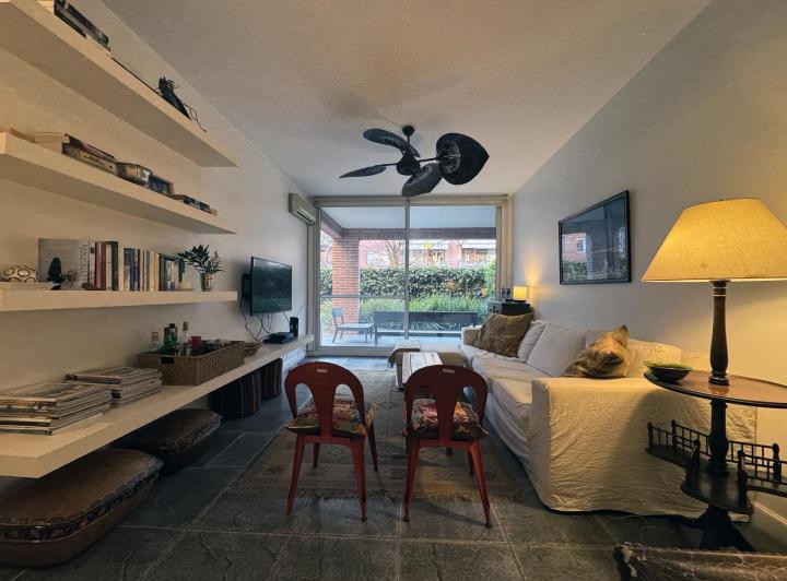 Departamento 3 ambientes con jardín en alquiler temporal - Jardines de San Isidro 2