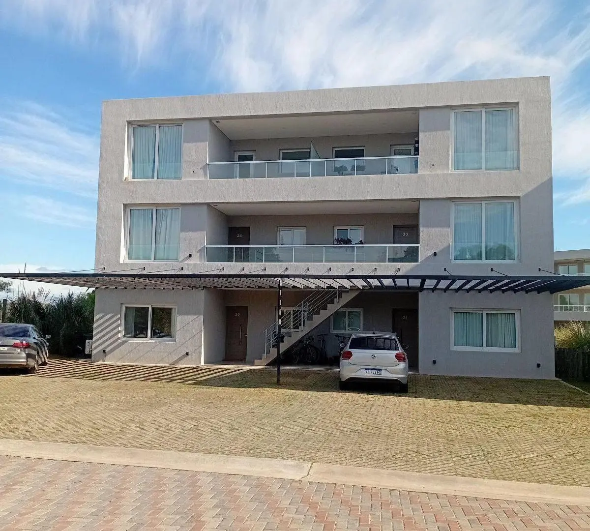 Departamento alquiler duplex 5 ambientes c/terraza y parrilla Pilara Pilar 3