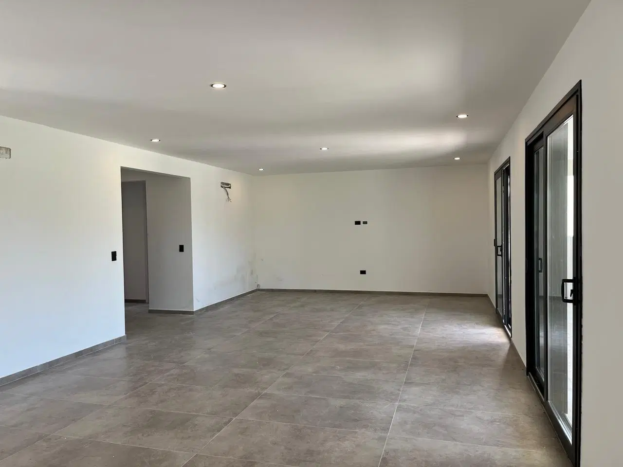 Casa en venta 7 ambientes a estrenar Tilbury Pilara Pilar 4