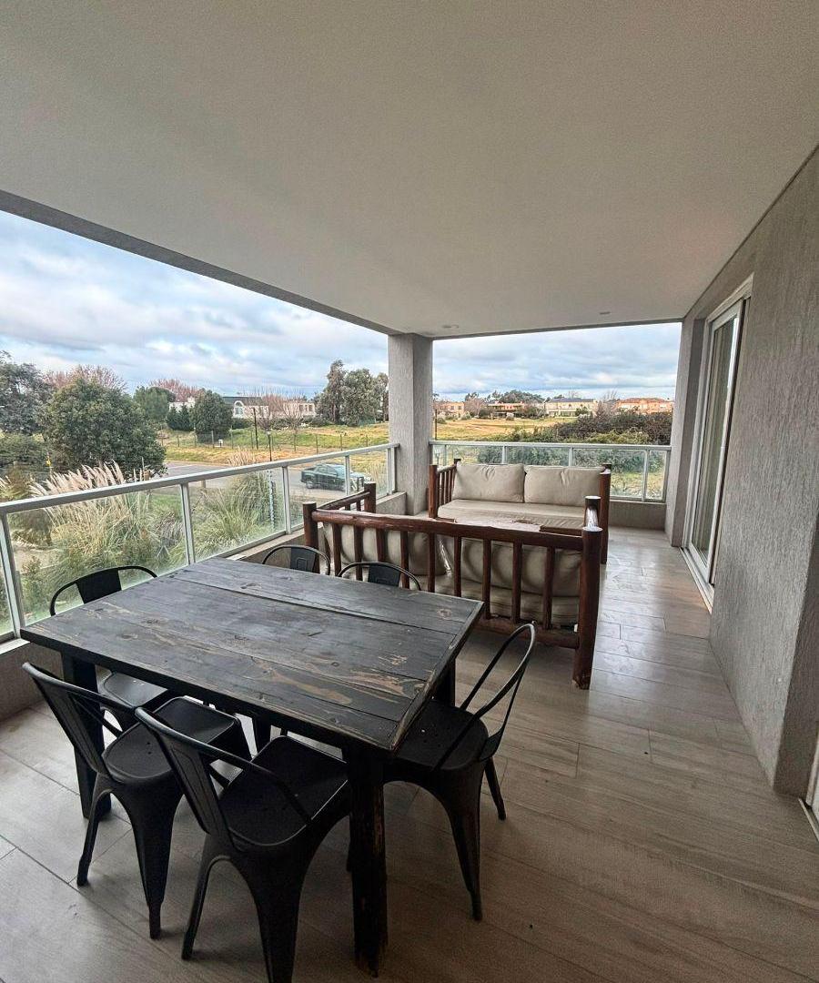Foto de Departamento 3 ambientes alquiler temporario Pilara con terraza y, imagen 1