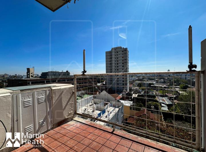 Espectacular Monoambiente, piso alto, todo sol y vista abierta!  1