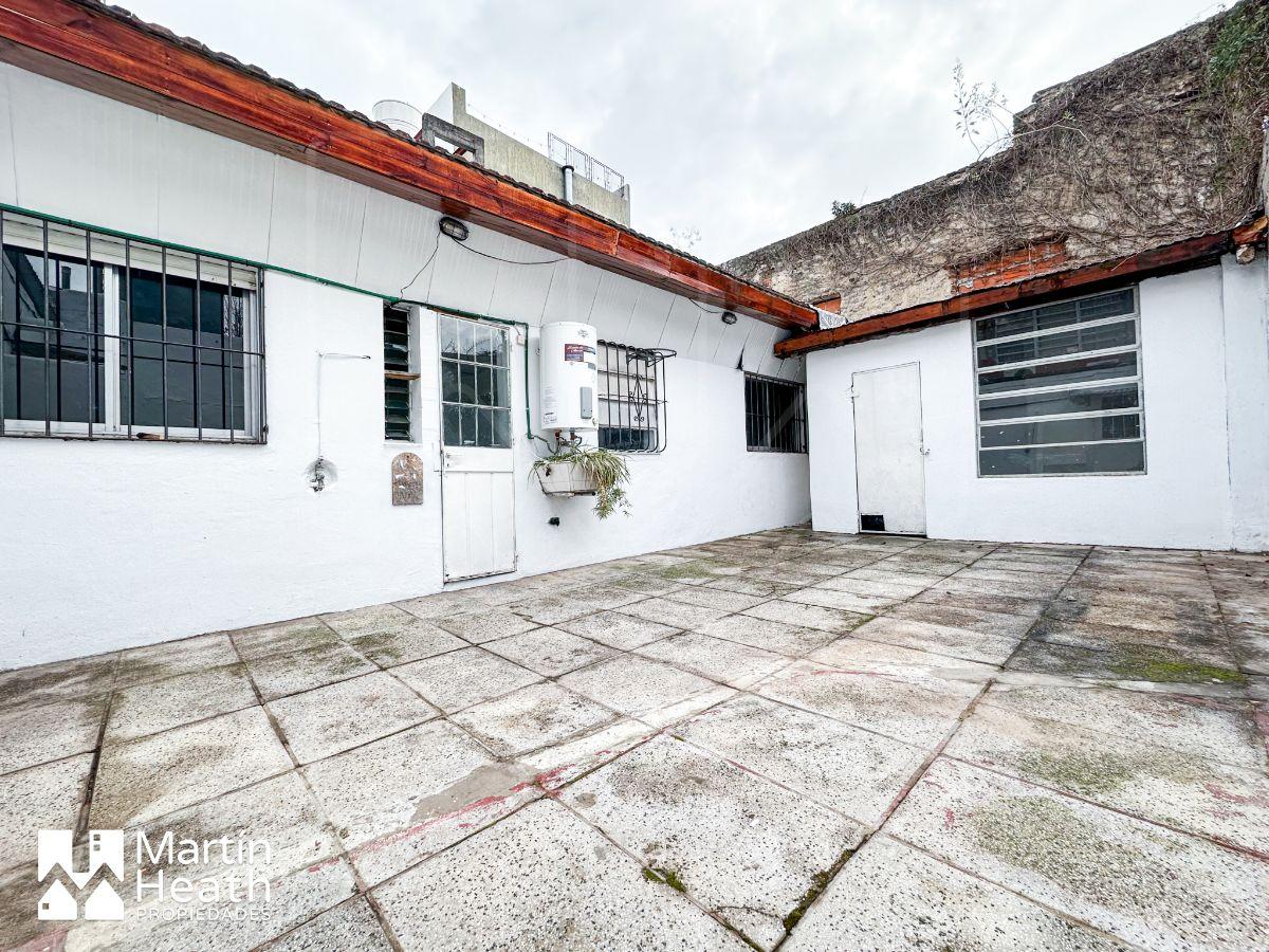 Foto de PH 3amb con patio y gran baulera. 2 baños. NO se abonan expensas, Gas, Aysa ni ABL. (Todo incluido), imagen 2
