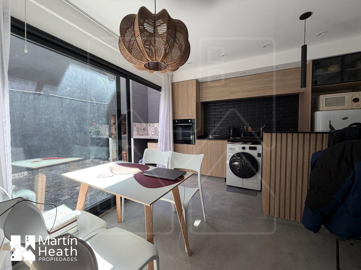 Foto de Moderno PH sin expensas, con patio y parrilla propia., imagen 5