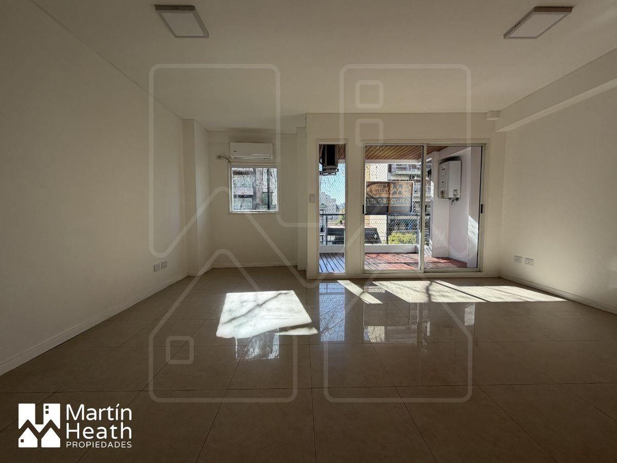 Foto de -Alquiler- Gran Monoambiente divisible con balcón terraza., imagen 4