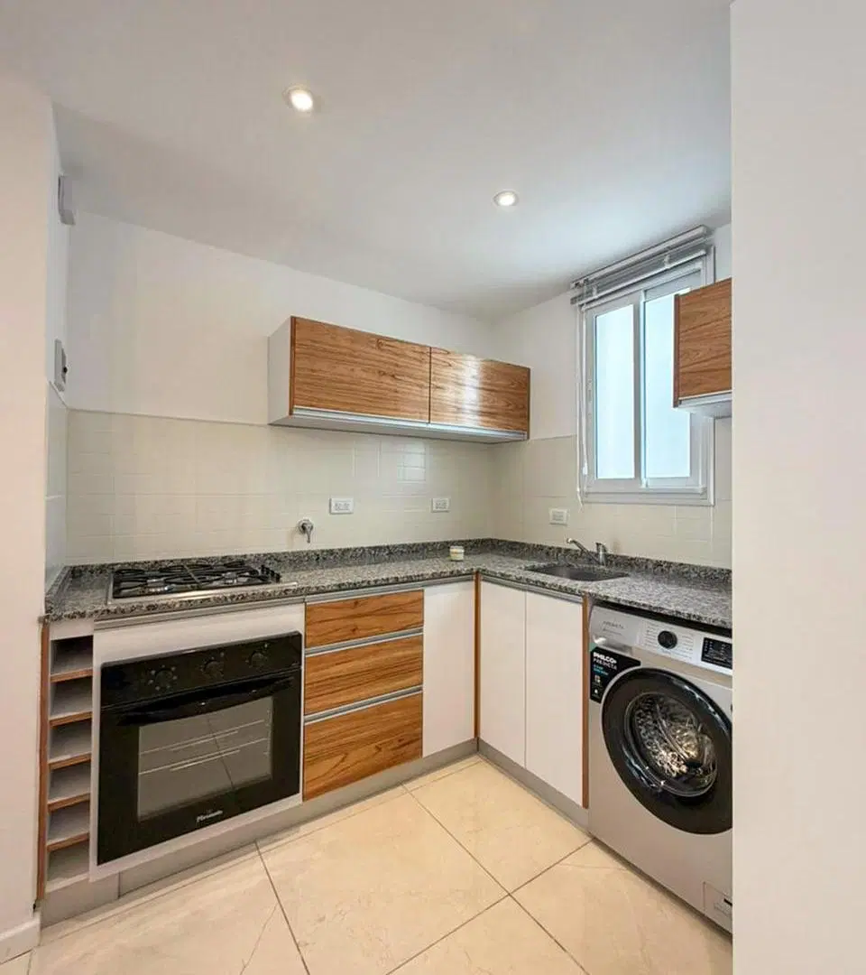 Venta - Departamento 3 amb con balcón - Zona Macrocentro 5