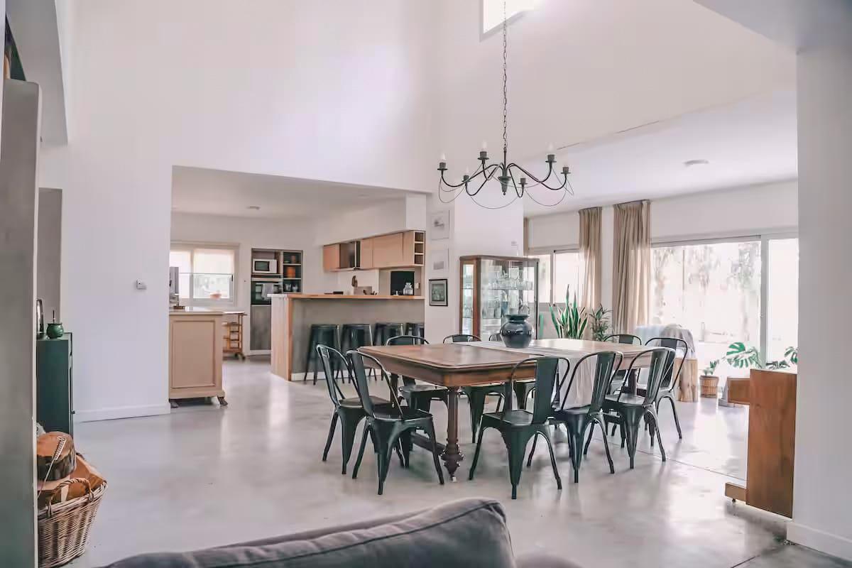 Foto de Venta Residencia de Categoría 5 ambientes - Barrancas de San Benito, imagen 5