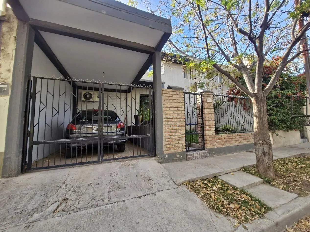 VENTA | CASA 2 HAB EN B° BARDAS SOLEADAS | NEUQUEN 4