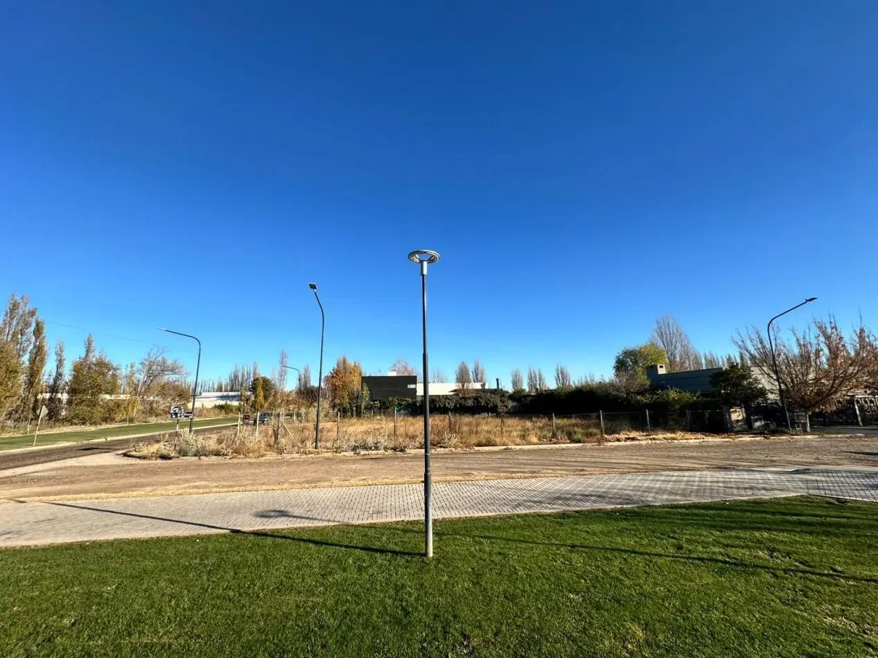 VENTA TERRENO MANZANAR KOSSMAN - CIPOLLETTI 4