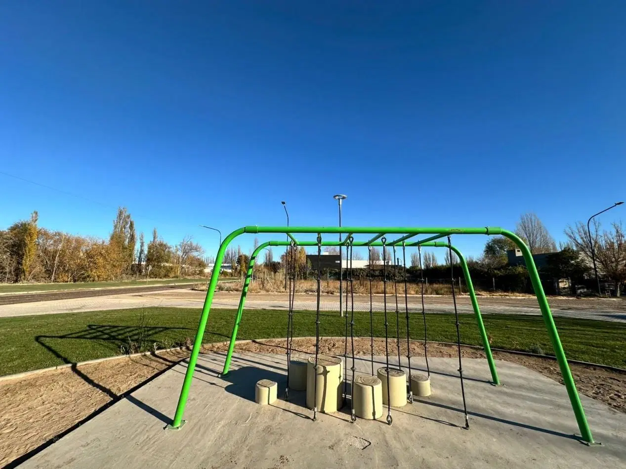 VENTA TERRENO MANZANAR KOSSMAN - CIPOLLETTI 2