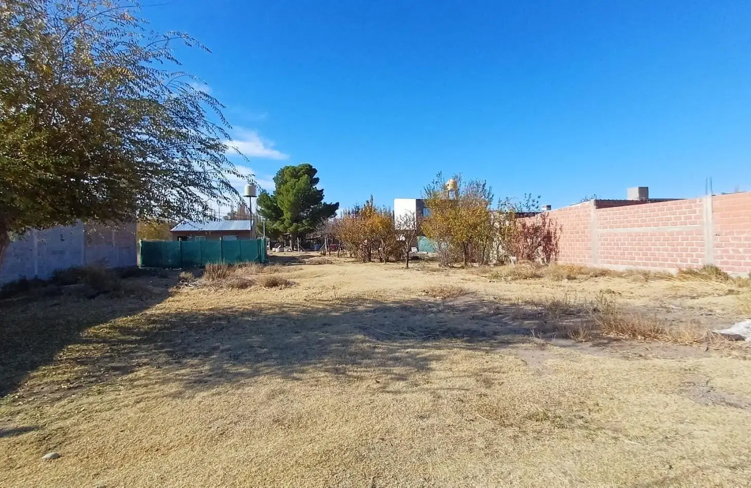 VENDO IMPORTANTE LOTE ESQUINA EN LOTEO DON VICENTE 5