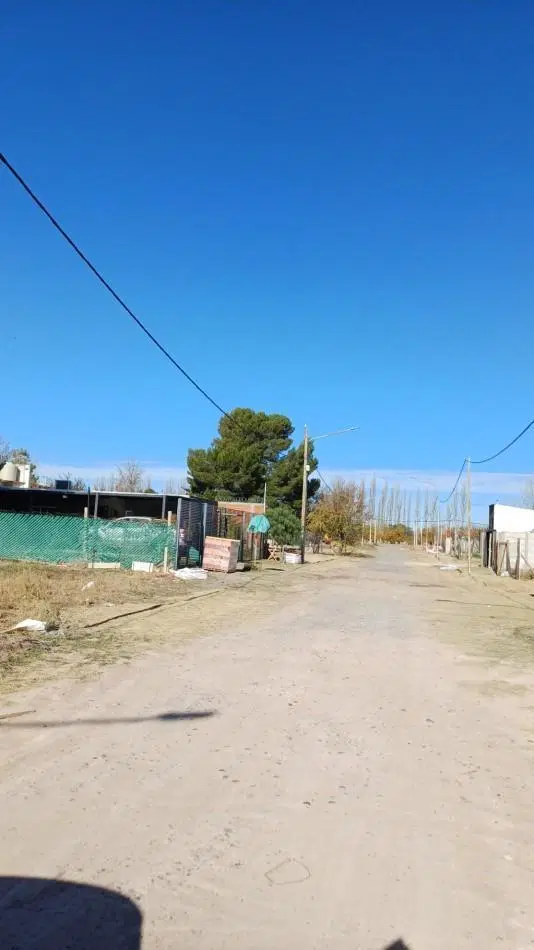 VENDO IMPORTANTE LOTE ESQUINA EN LOTEO DON VICENTE 4