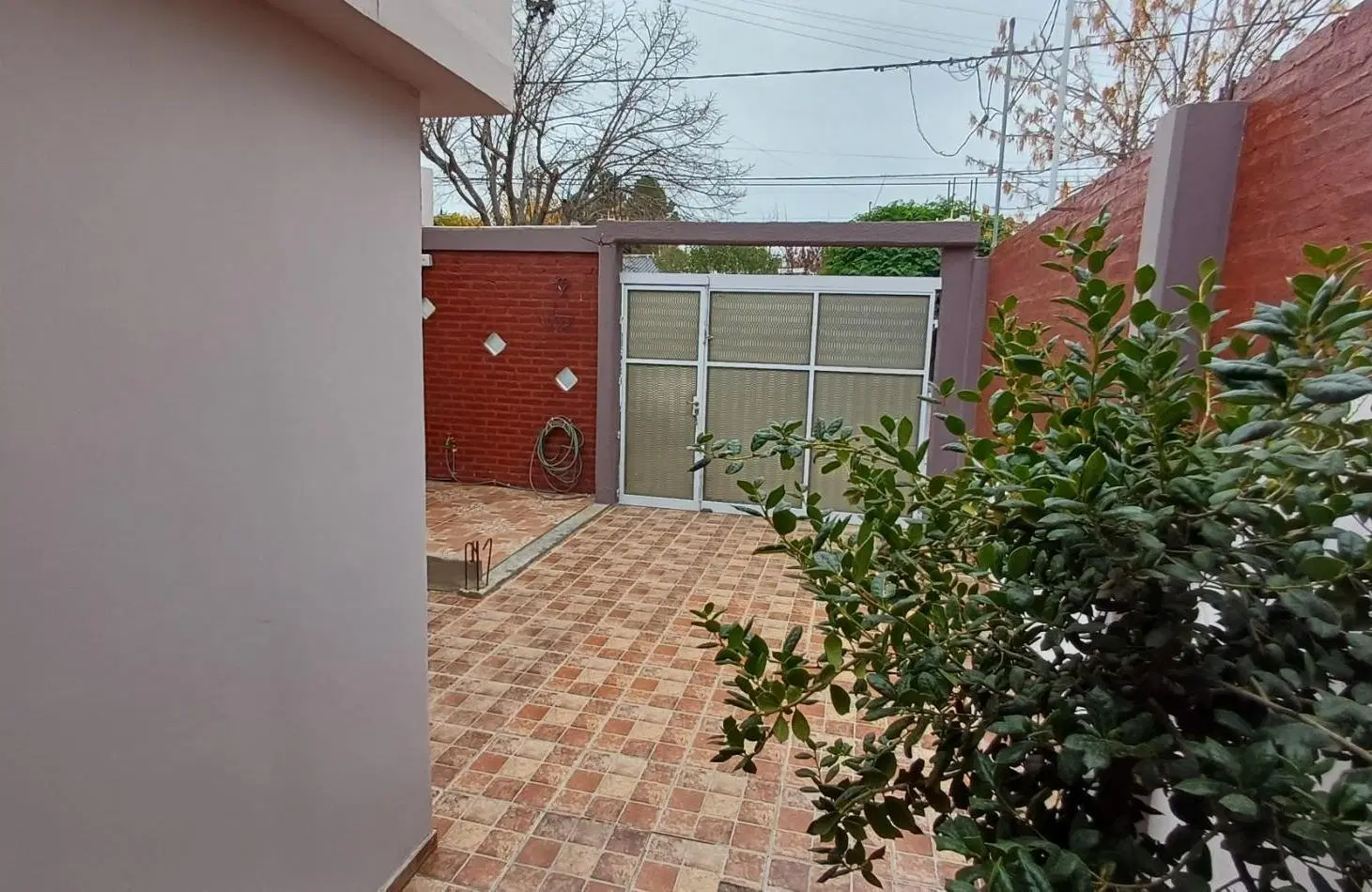 VENDO CASA 3 DORMITORIOS NEUQUEN CAPITAL 5