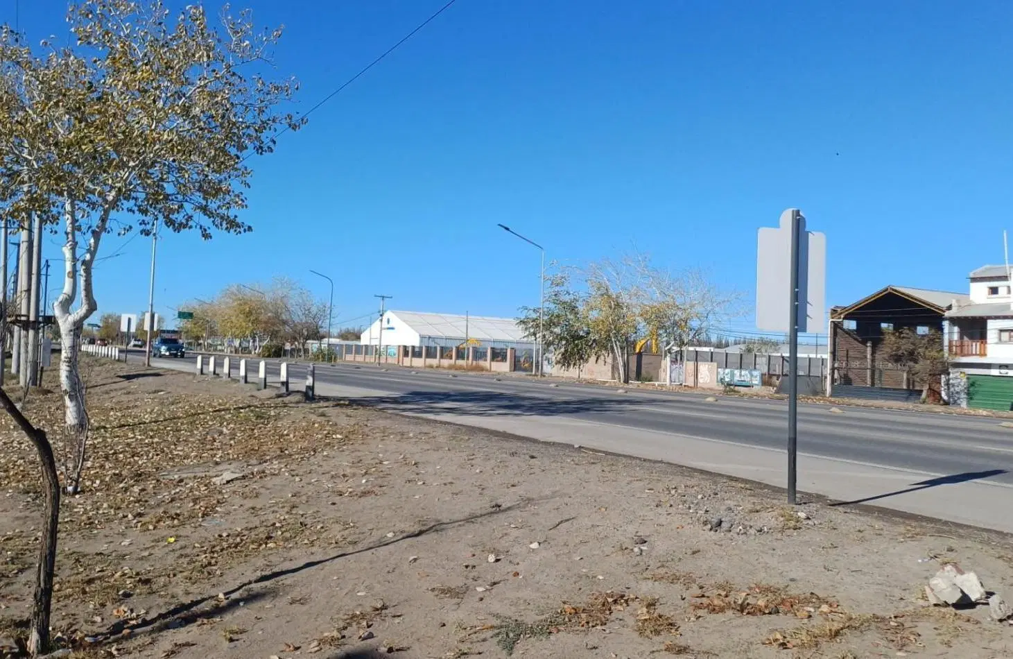 VENDO TERRENO ESQUINA FRENTE A AVDA MOSCONI 4