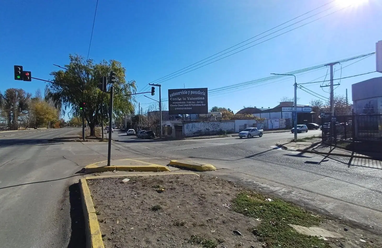 VENDO TERRENO ESQUINA FRENTE A AVDA MOSCONI 2