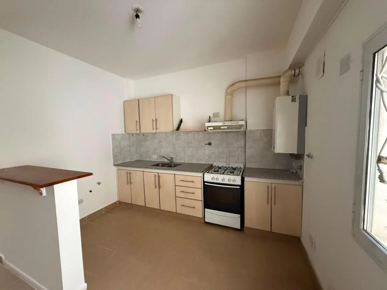 VENTA | DPTO 1 HAB C/COCHERA EN BAHIA BLANCA 251 | NEUQUEN 8
