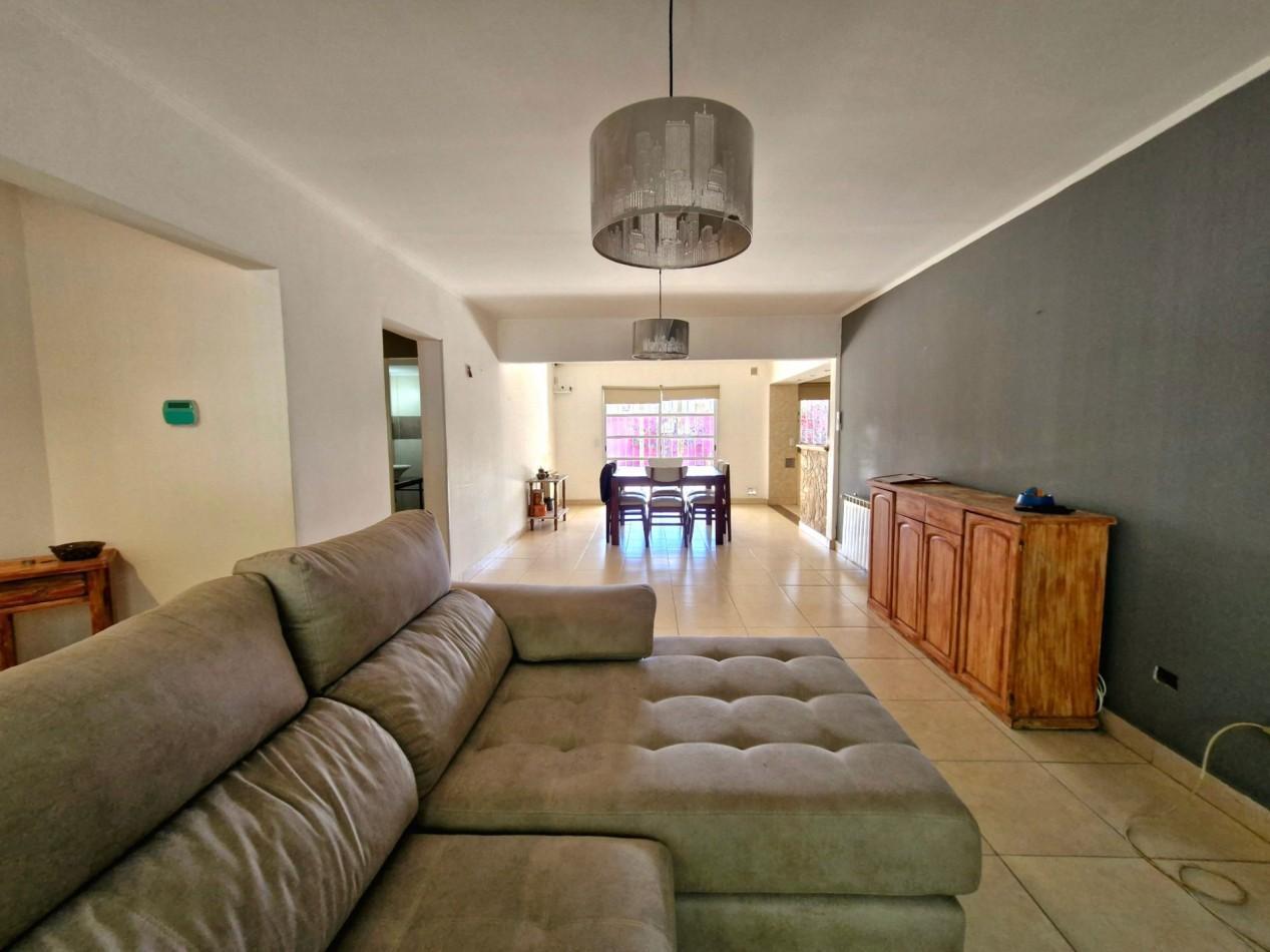 Foto de VENTA | CASA 3 HAB EN DR. DRAGO 570 | PLOTTIER, imagen 3