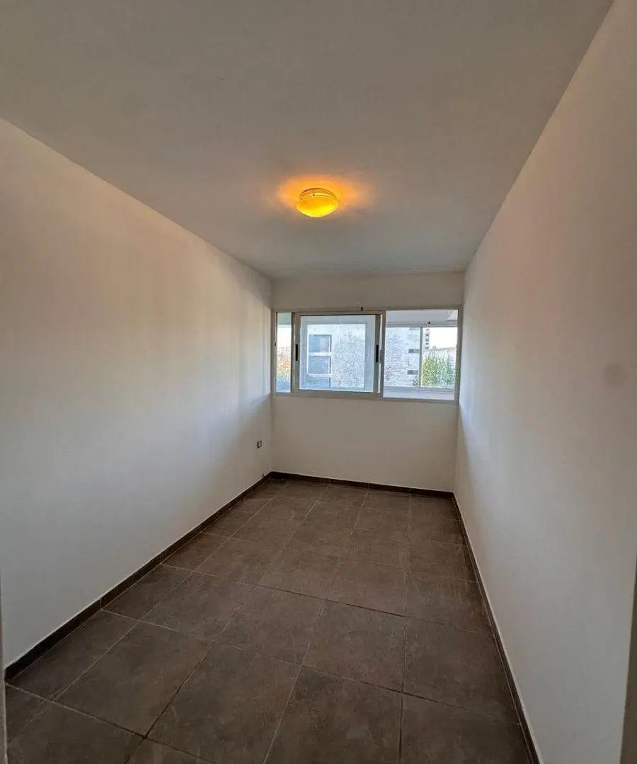 Departamento 2 dorm en segundo piso por escalera 2