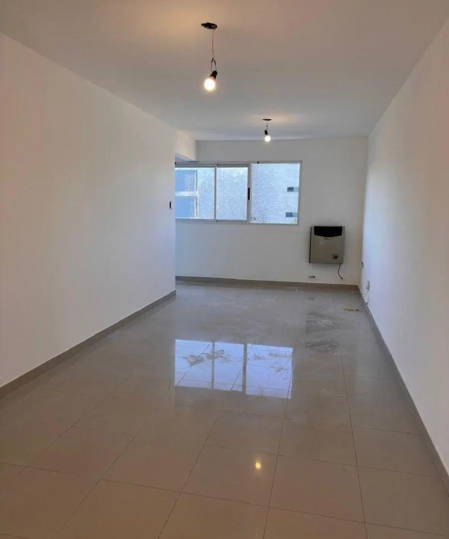 Departamento 2 dorm en segundo piso por escalera 5