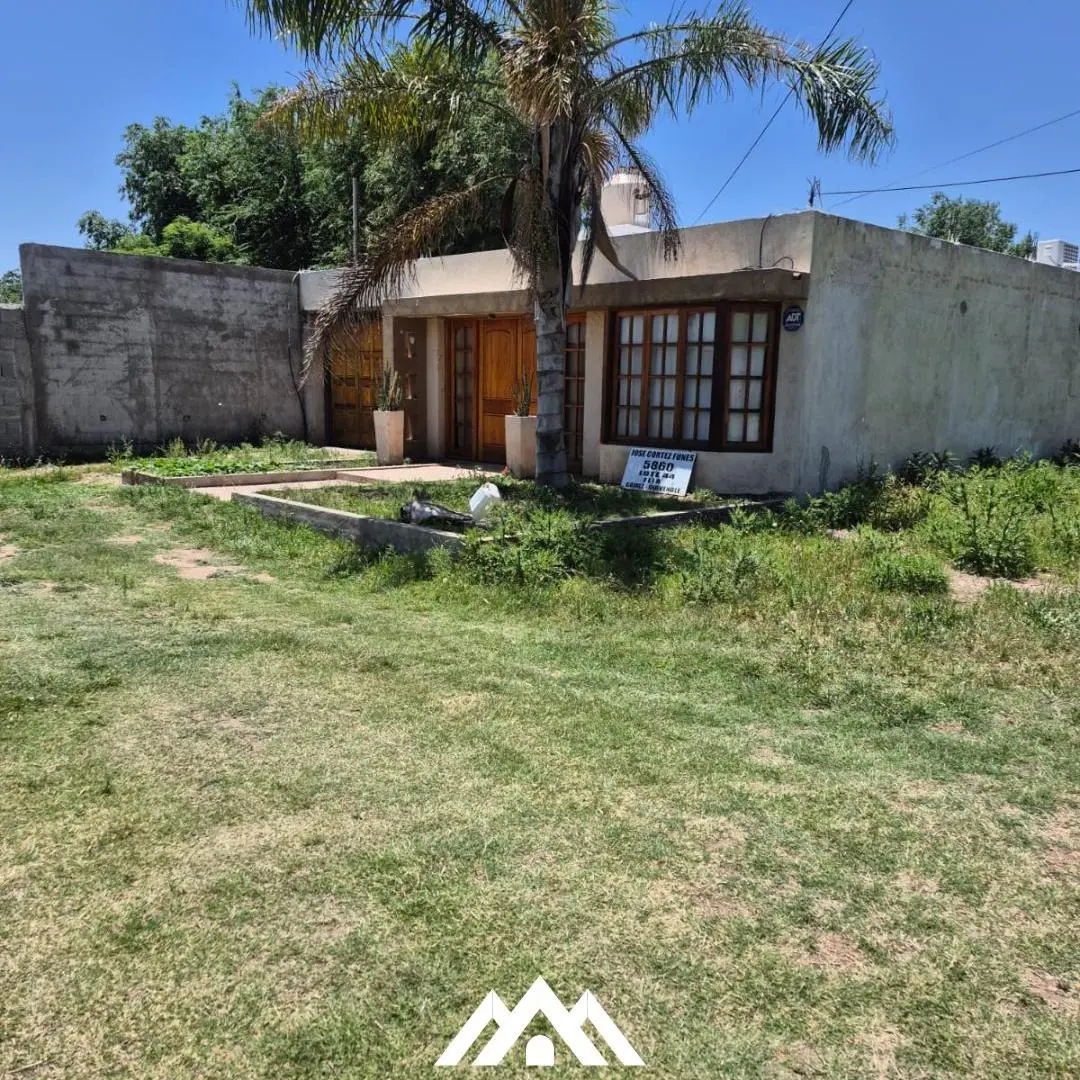 Oportunidad - Casa en venta al oeste de la Ciudad de Córdoba - 200 mts. cubiertos 2