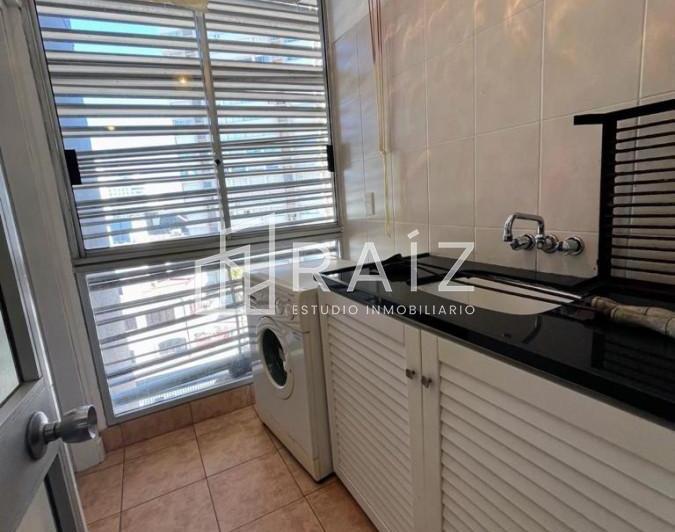 Foto de APARTAMENTO 3 DORMITORIOS Y DEPENDENCIA PRIMERA LINEA MANSA, imagen 1
