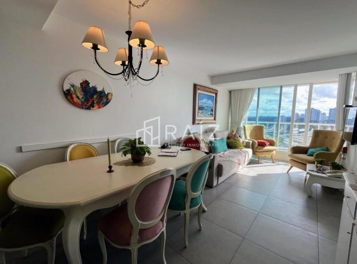 VENTA APARTAMENTO 1 DORMITORIO  PUNTA SHOPPING 3