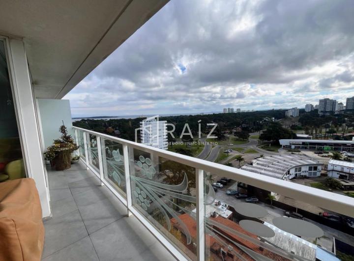 VENTA APARTAMENTO 1 DORMITORIO  PUNTA SHOPPING 4