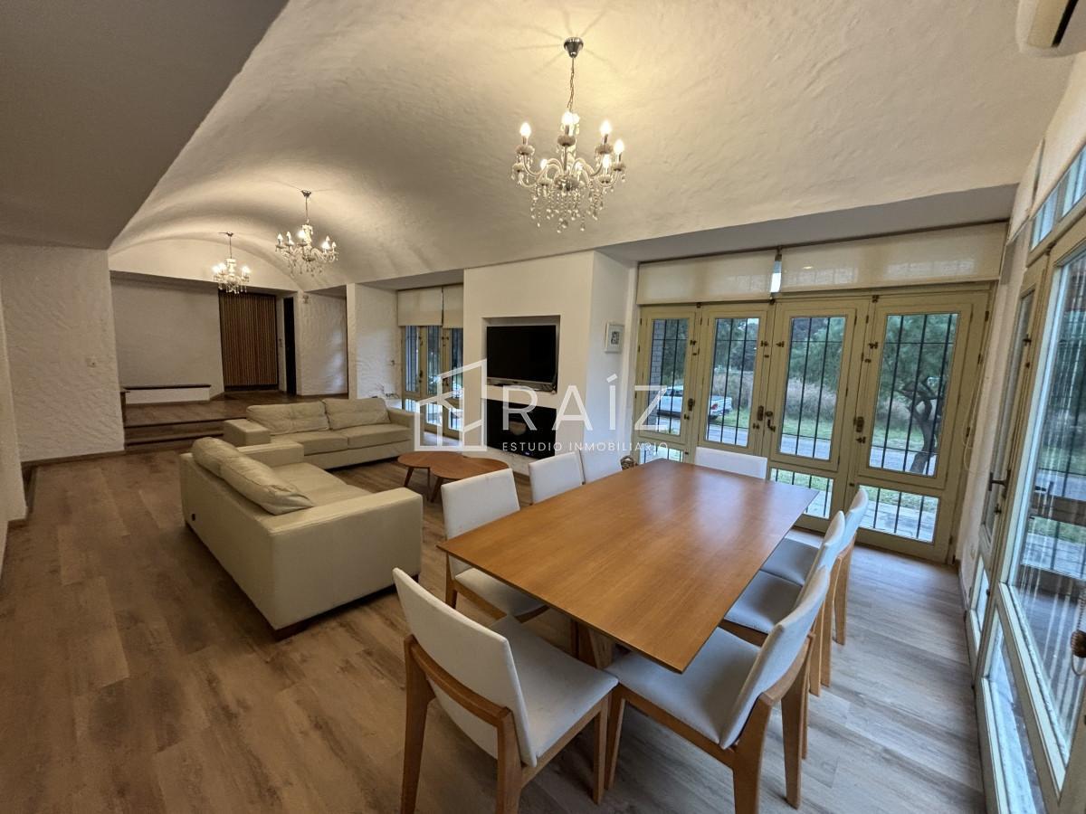 Foto de CASA VENTA DE 4 DORMITORIOS, imagen 1