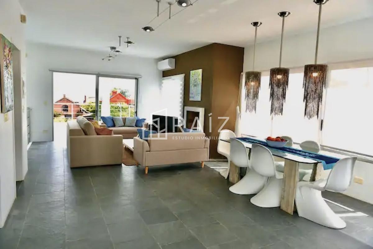 Foto de Casa 4 Dormitorios y Piscina alquiler temporada Manantiales, imagen 3