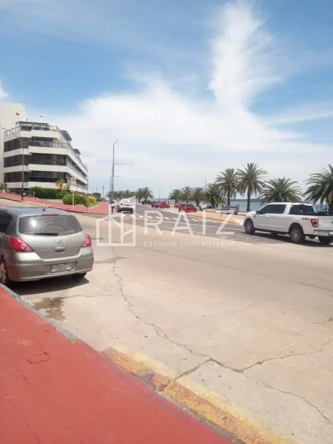 VENTA APARTAMENTO 3 DORMITORIOS PENINSULA 4