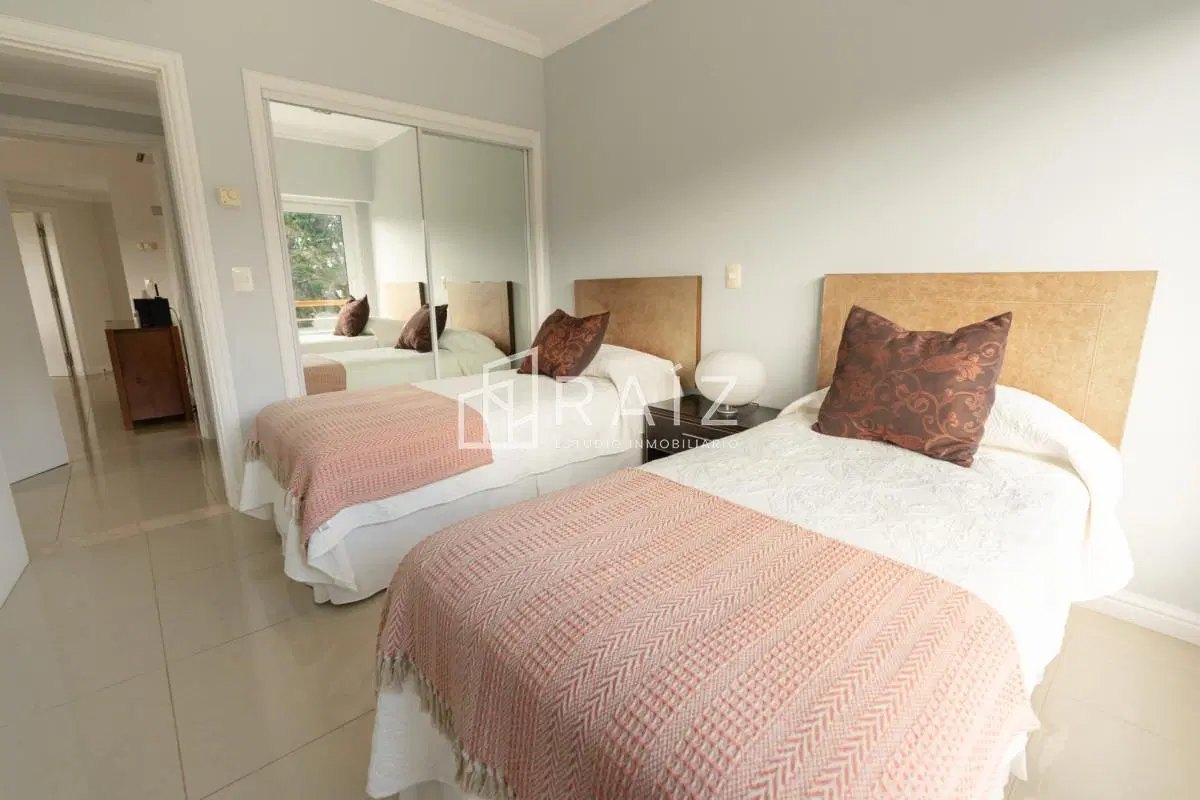 VENTA APARTAMENTO 2 DORMITORIOS PLAYA MANSA 5
