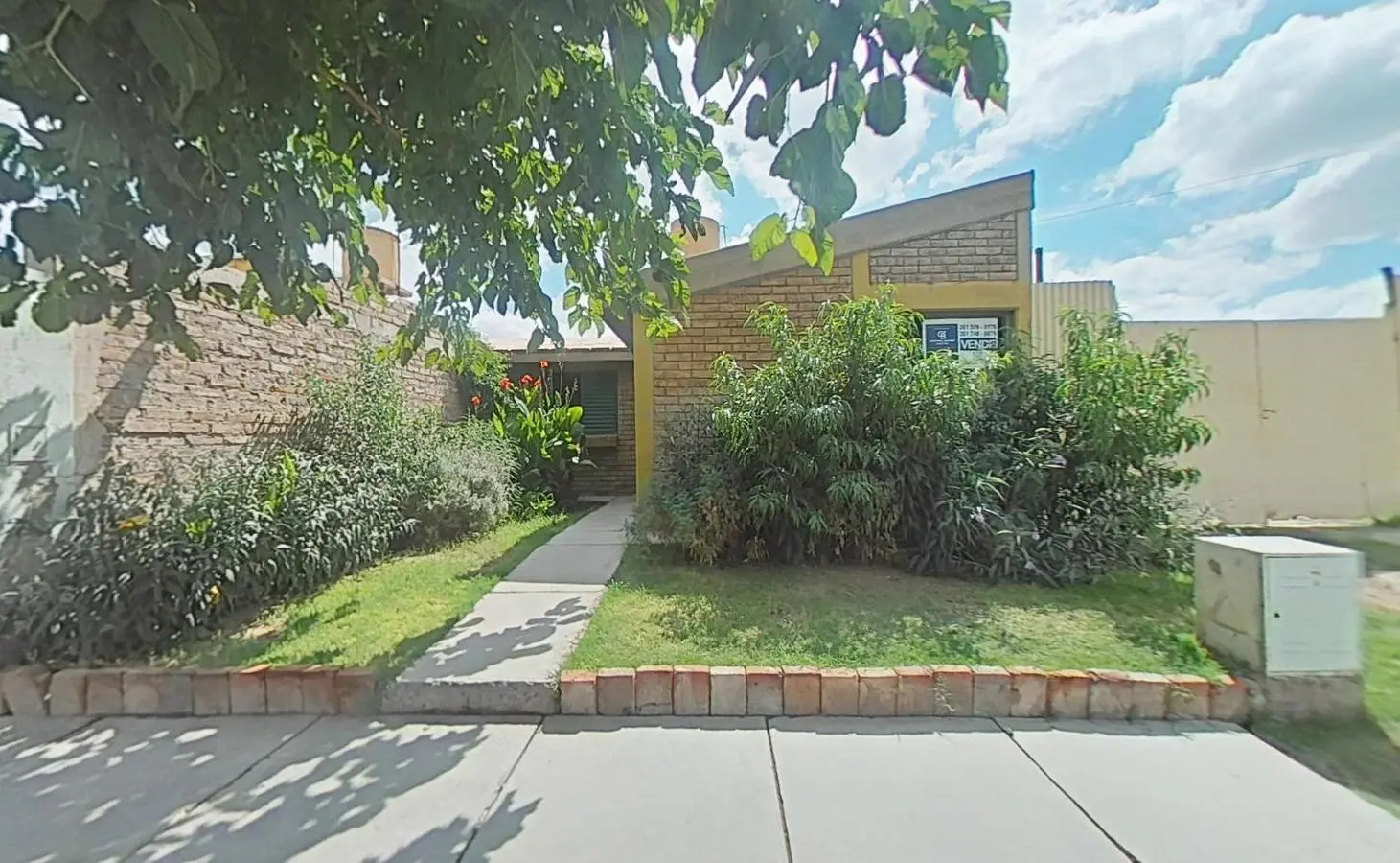 CASA EN VENTA 2 DORMITORIOS B°JARDÍN BUEN ORDEN SAN MARTIN CON TOUR VIRTUAL 1
